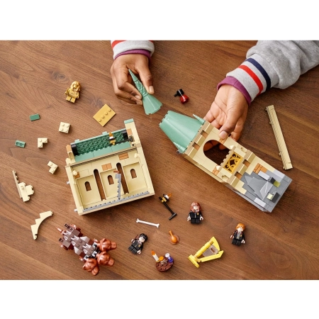 LEGO Harry Potter 76387 Hogwart spotkanie z Puszkiem